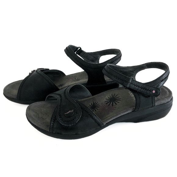 puma sandals for ladies